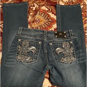 Miss Me Signature Rise Size 29 ♥️